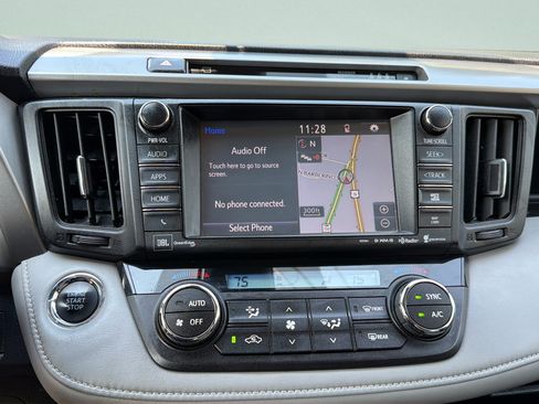 Used 2018 Toyota RAV4 Limited w/ Advanced Technology Package AWD/4WD image 16