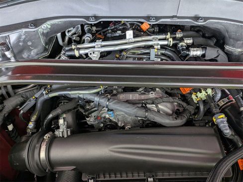 New 2026 Ford Explorer ST-Line w/ ST-Line Street Pack image 25