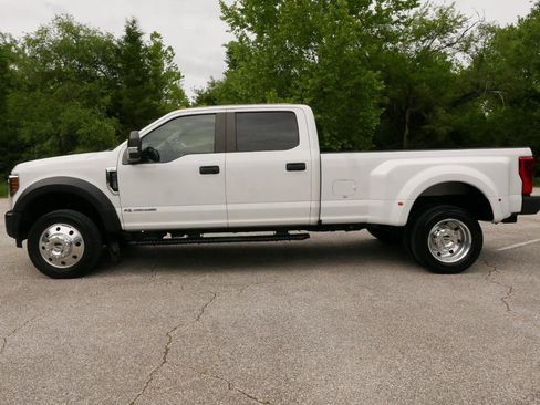 Used 2019 Ford F450 XL w/ Power Equipment Group RWD image 2