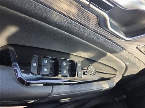 Used 2023 Kia Sportage SX FWD image 11