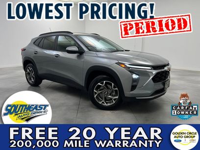 Used 2025 Chevrolet Trax LT w/ LT Convenience Package