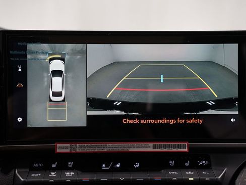 New 2026 Toyota Camry XLE FWD image 19