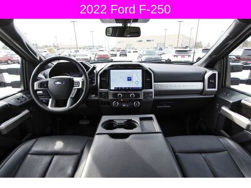 Used 2022 Ford F250 Lariat w/ Lariat Ultimate Package image 11