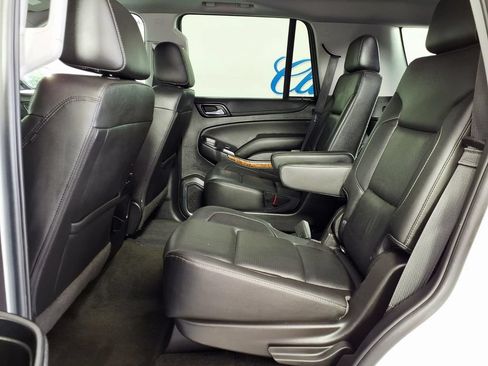 Used 2018 Chevrolet Tahoe Premier RWD image 8