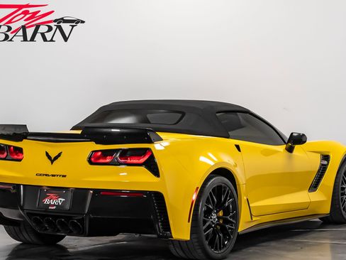 Used 2015 Chevrolet Corvette Z06 w/ 2LZ Preferred Equipment Group image 13