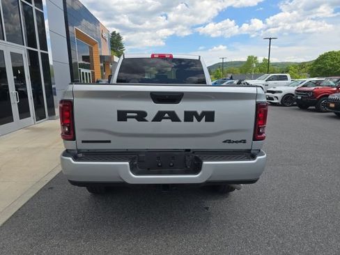 Certified 2026 RAM 2500 Big Horn AWD/4WD image 6