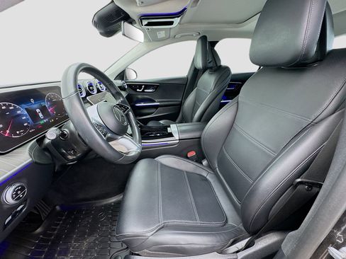 Used 2023 Mercedes-Benz C 300 Sedan image 13