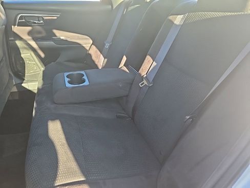 Used 2014 Nissan Altima 2.5 SV image 22