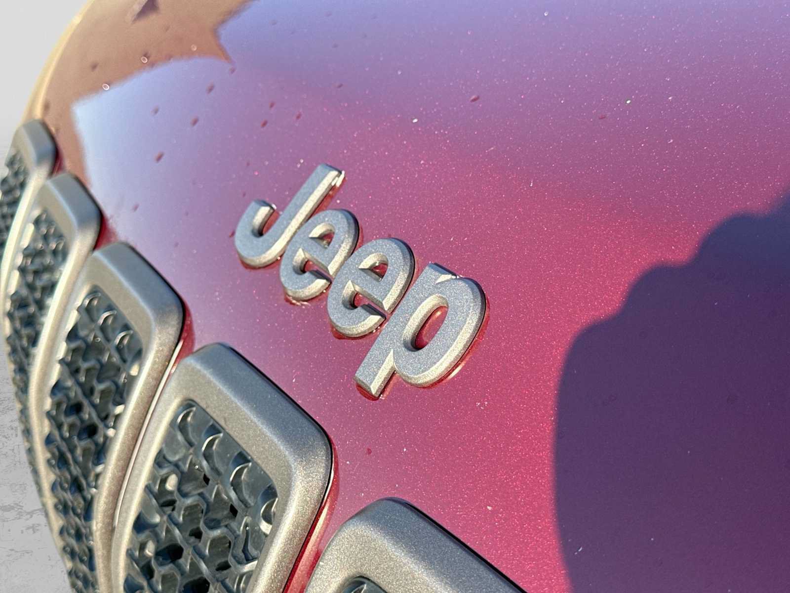 Used 2019 Jeep Cherokee Trailhawk w/ Cold Weather Group AWD/4WD image 11