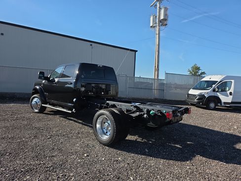 New 2026 RAM 5500 Laramie w/ Laramie Trim Package image 20
