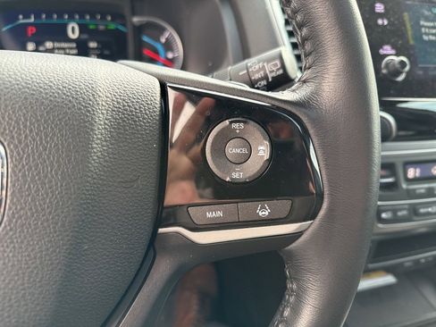 Certified 2022 Honda Pilot Special Edition image 13