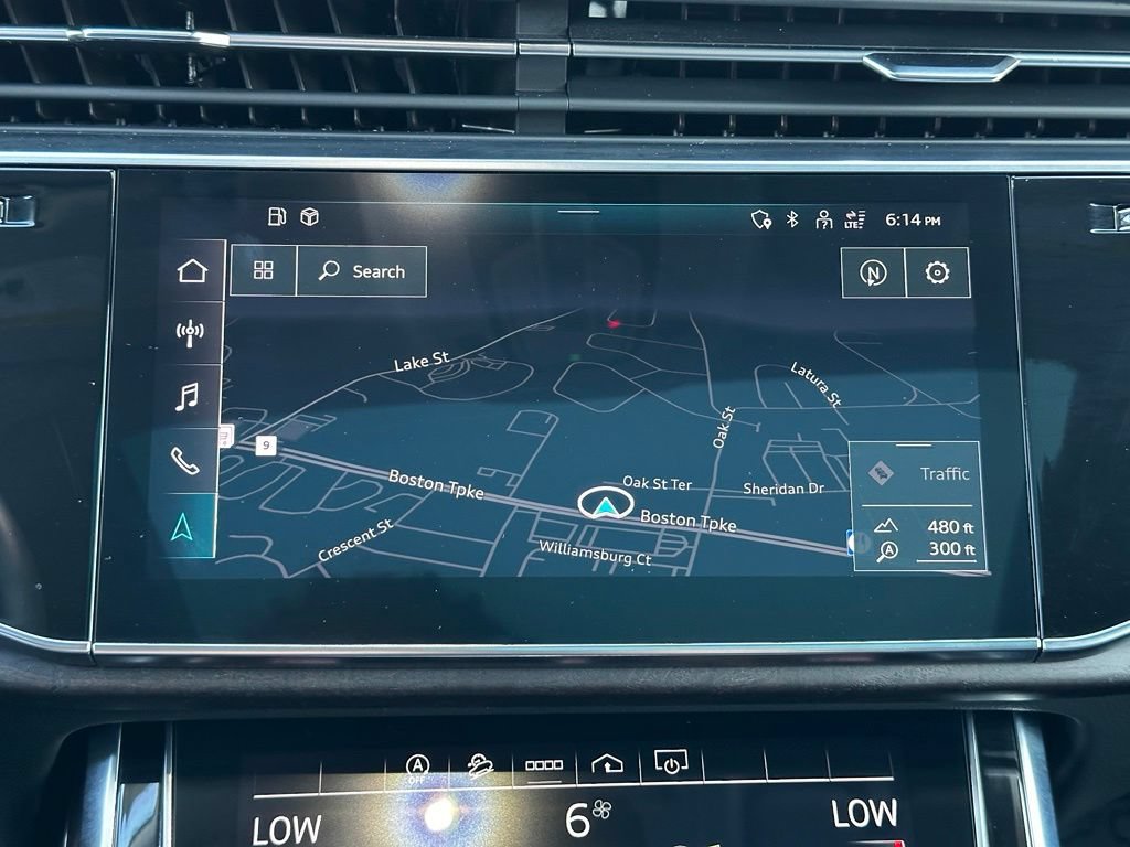 Used 2023 Audi Q8 Premium w/ Convenience Package AWD/4WD image 18