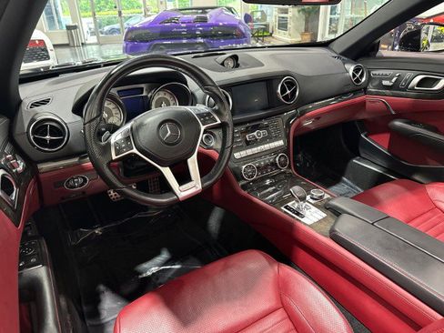 Used 2016 Mercedes-Benz SL 550 image 41