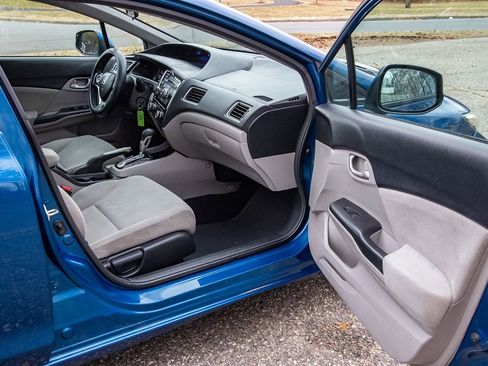 Used 2013 Honda Civic LX image 16