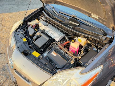 Used 2013 Toyota Prius Two image 73