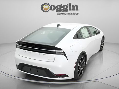New 2026 Toyota Prius Plug-In Hybrid image 12