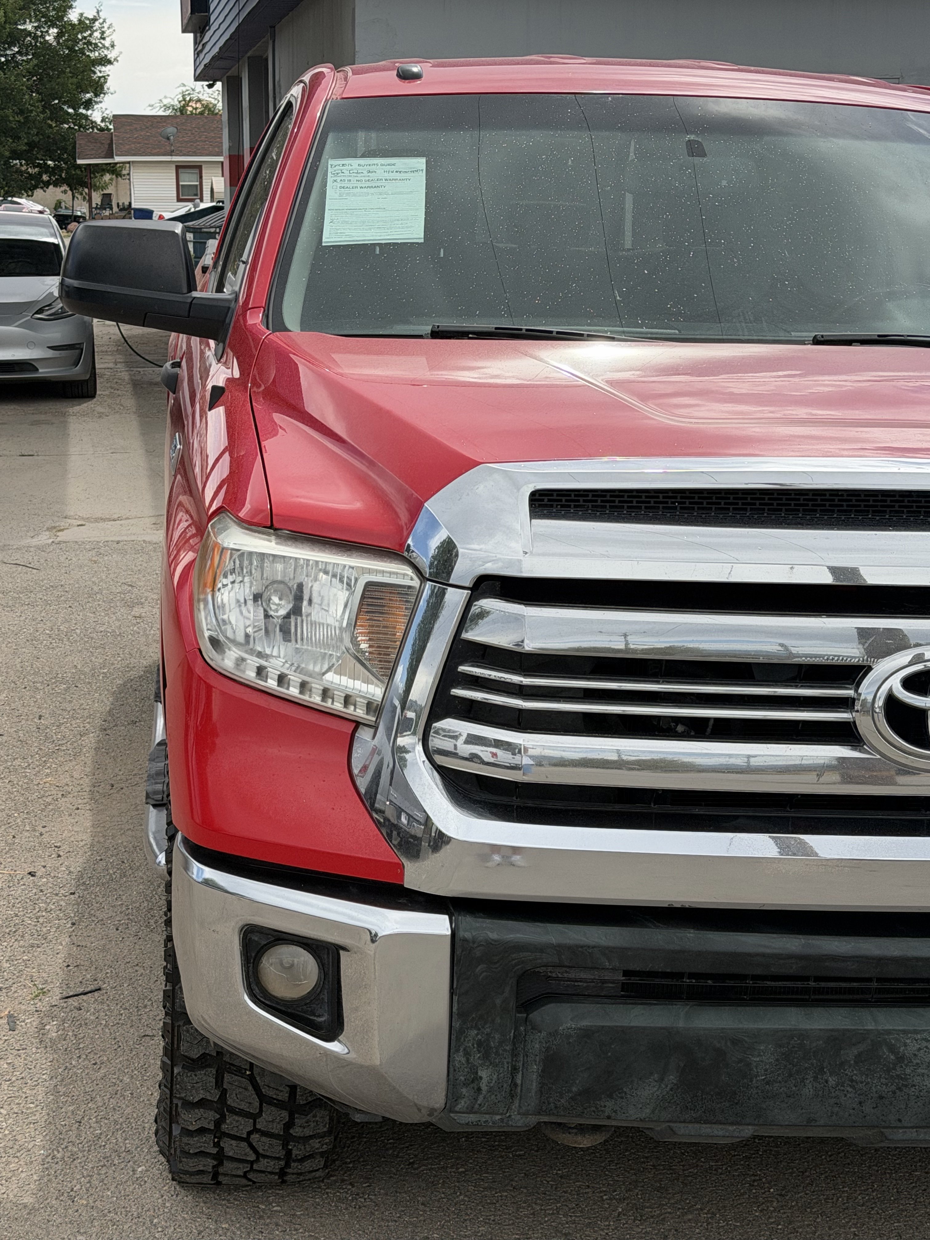 Used 2016 Toyota Tundra SR5 w/ TRD Off Road Package AWD/4WD image 10