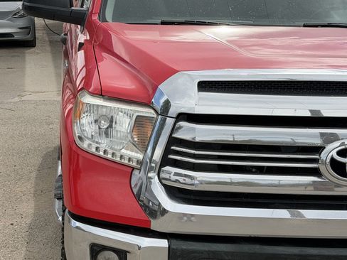 Used 2016 Toyota Tundra SR5 w/ TRD Off Road Package AWD/4WD image 10