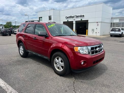 Used 2011 Ford Escape XLT FWD image 3