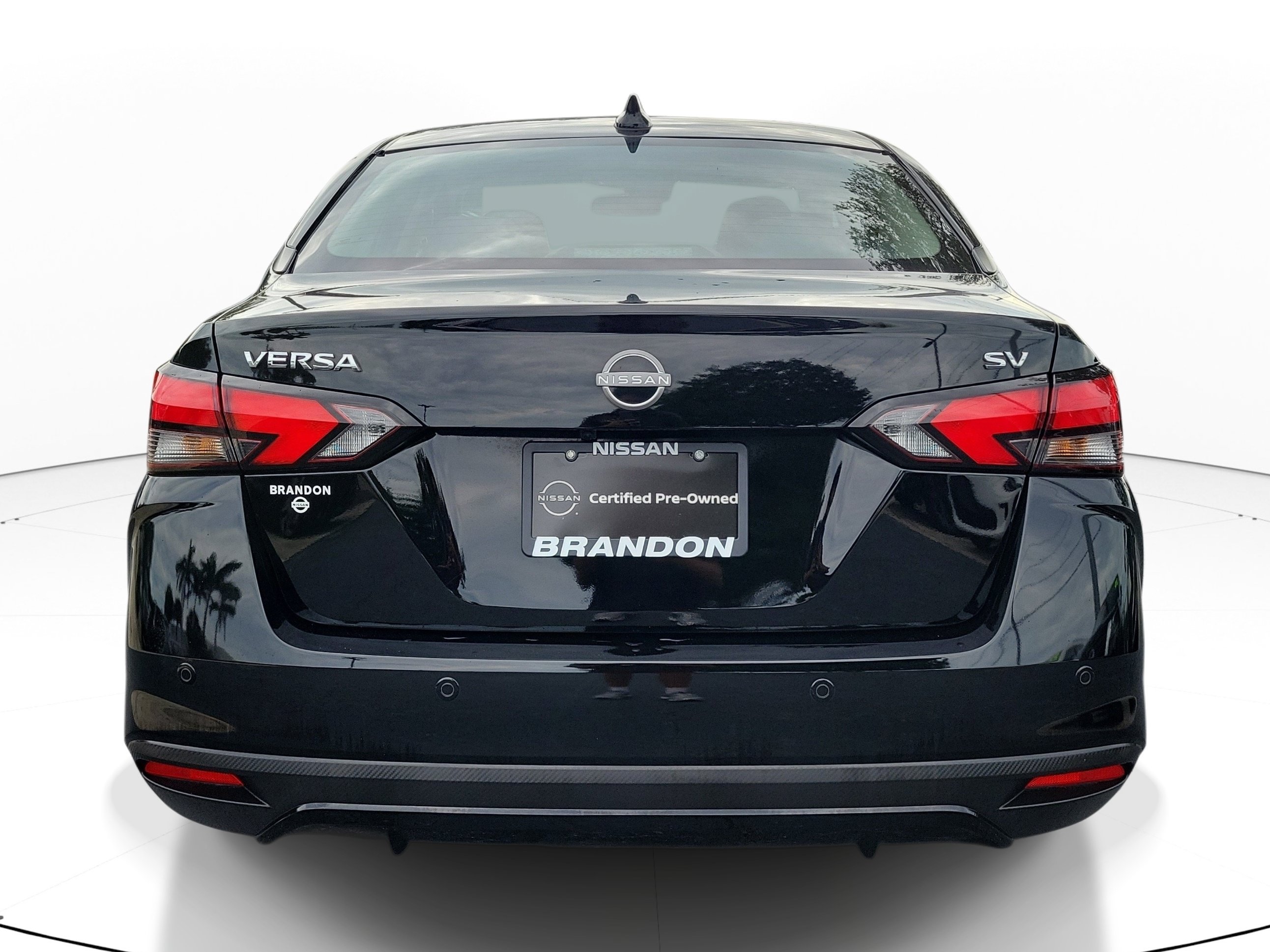 Certified 2024 Nissan Versa SV w/ Trunk Package FWD image 6