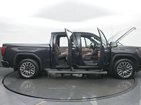 Used 2025 GMC Sierra 1500 Denali Ultimate AWD/4WD image 58