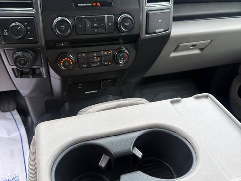 Used 2018 Ford F150 XLT w/ Equipment Group 301A Mid AWD/4WD image 8