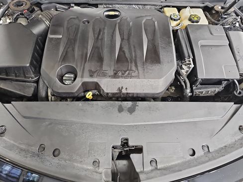 Used 2018 Chevrolet Impala LT FWD image 34
