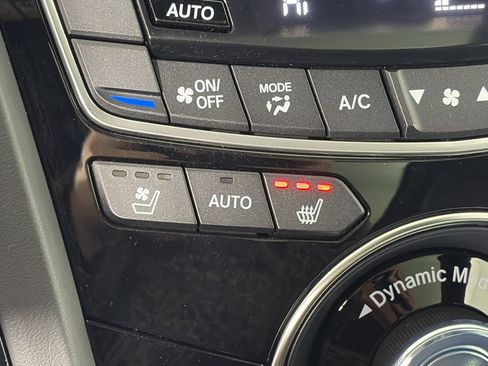 Used 2025 Acura RDX A-Spec image 25