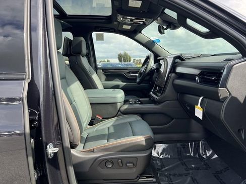 New 2026 GMC Yukon XL AT4 w/ AT4 Premium Plus Package image 34