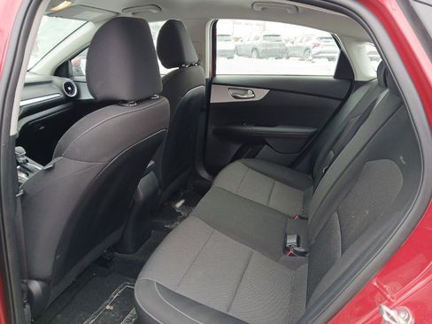 Used 2024 Kia Forte LXS w/ LXS Technology Package image 10