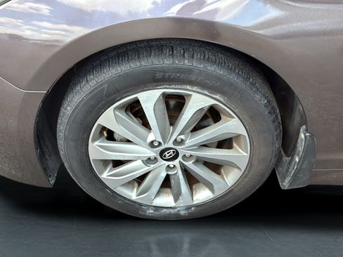 Used 2015 Hyundai Sonata Sport w/ Option Group 03 FWD image 31
