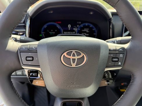 New 2026 Toyota Camry XLE image 34