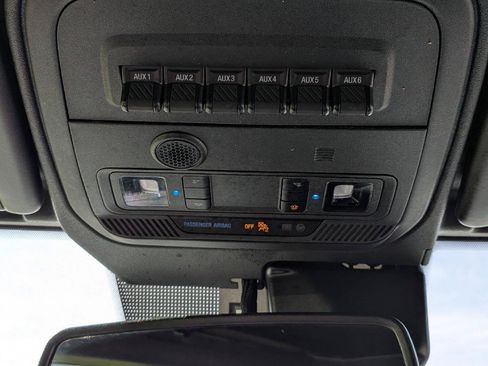 Used 2024 Ford Bronco Black Diamond AWD/4WD image 19