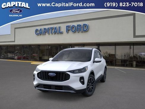 New 2025 Ford Escape SE w/ PHEV Premium Package FWD image 2