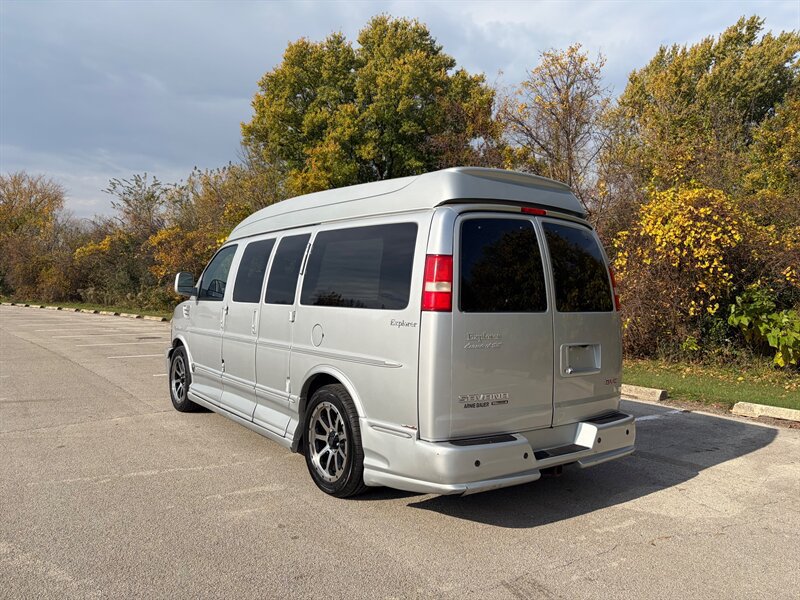 Used 2014 GMC Savana 1500 RWD image 3