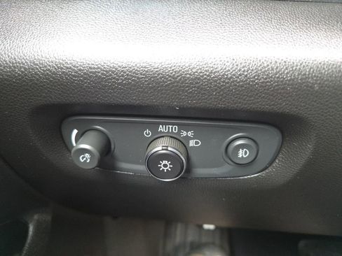 Used 2020 Chevrolet Traverse RS w/ LPO, Floor Liner Package image 42