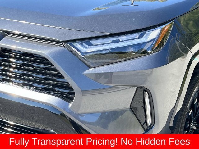 Used 2025 Toyota RAV4 XSE w/ Weather Package AWD/4WD image 10
