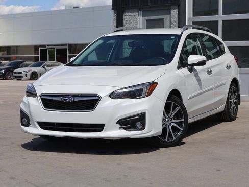 Used 2017 Subaru Impreza 2.0i Limited AWD/4WD image 3