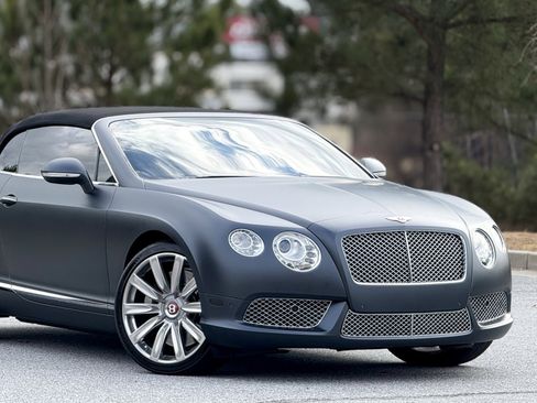 Used 2014 Bentley Continental GT image 41