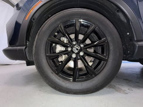 Used 2025 Honda CR-V Sport-L image 9