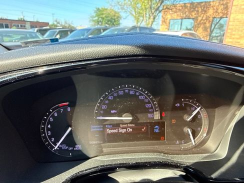 Used 2019 Cadillac XT5 Luxury AWD/4WD image 10