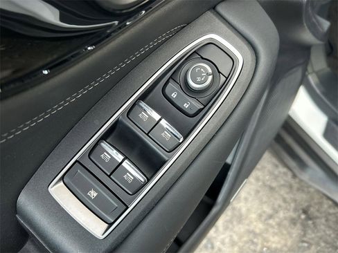 Certified 2022 Subaru Outback Limited image 16