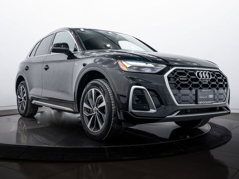 Certified 2023 Audi Q5 2.0T Premium Plus w/ Premium Plus Package image 1