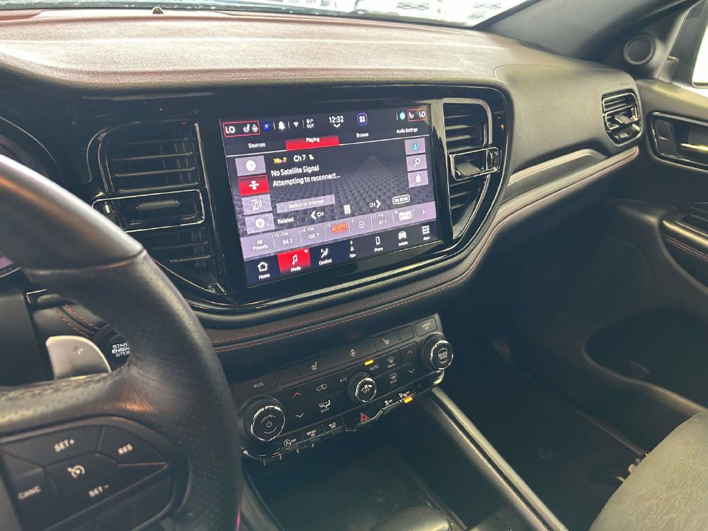 Used 2025 Dodge Durango GT RWD image 22
