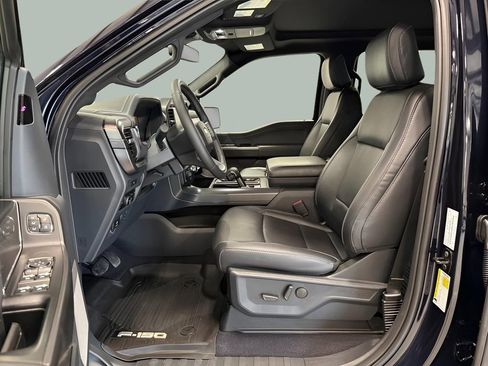 Used 2025 Ford F150 Lariat w/ Equipment Group 501A Mid image 24