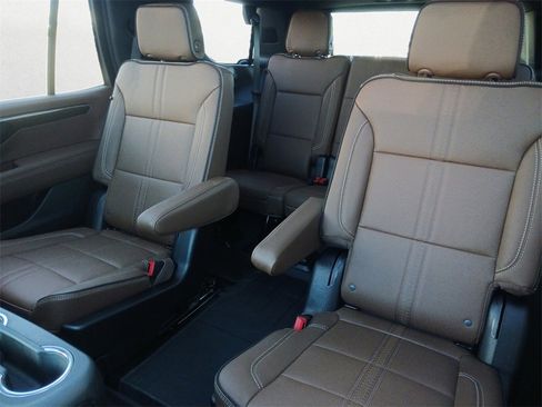 New 2026 Chevrolet Tahoe High Country w/ LPO, Get Active Package image 9