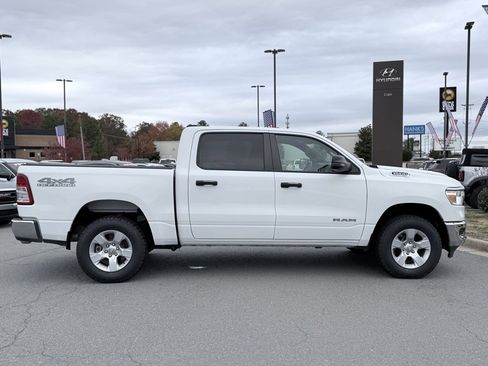 Used 2023 RAM 1500 Big Horn image 9