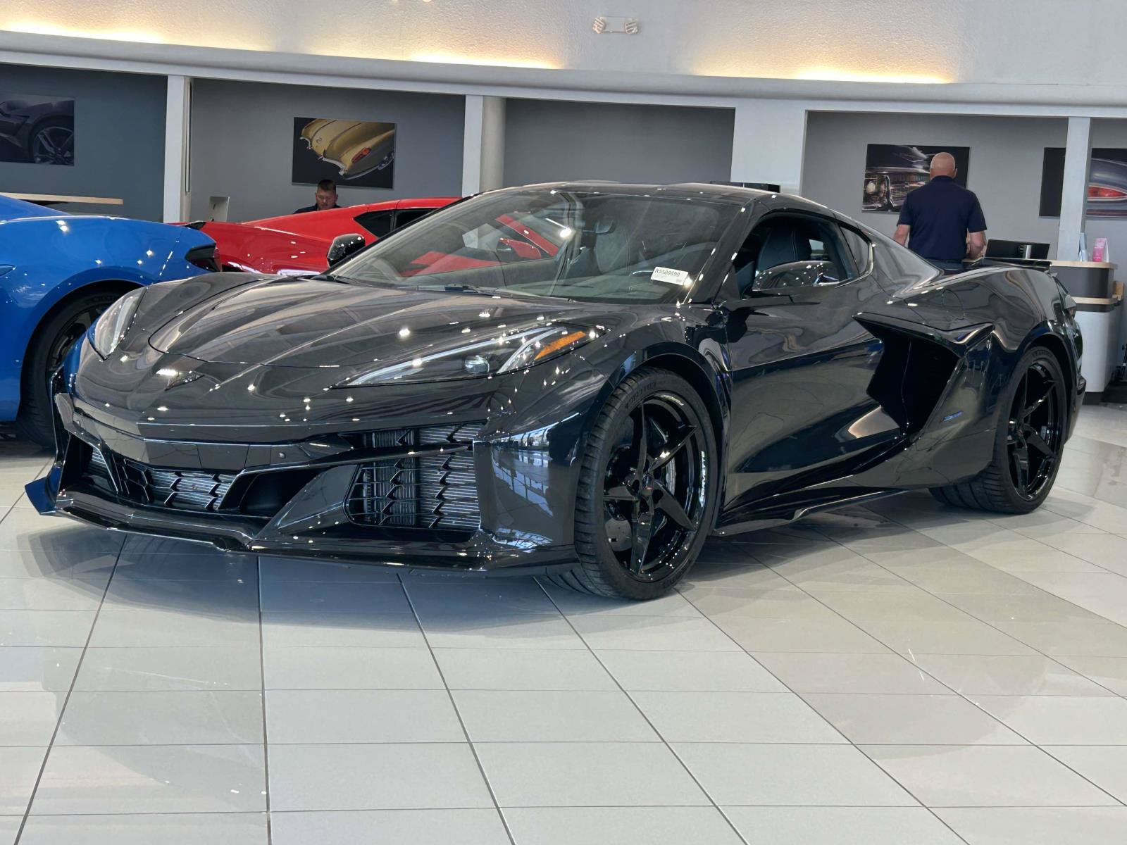 Used 2024 Chevrolet Corvette E-Ray AWD/4WD image 3