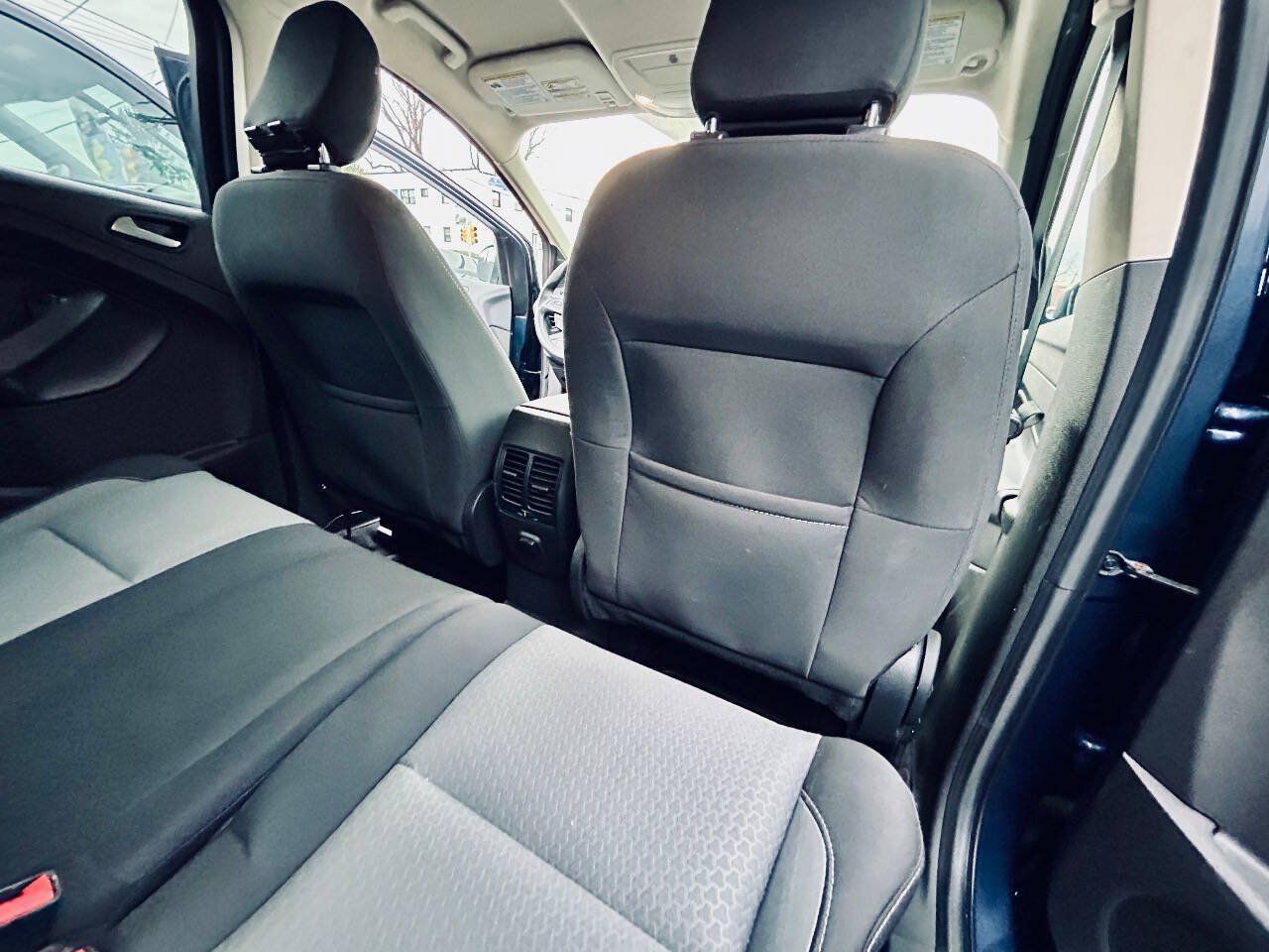 Used 2018 Ford Escape SE AWD/4WD image 21