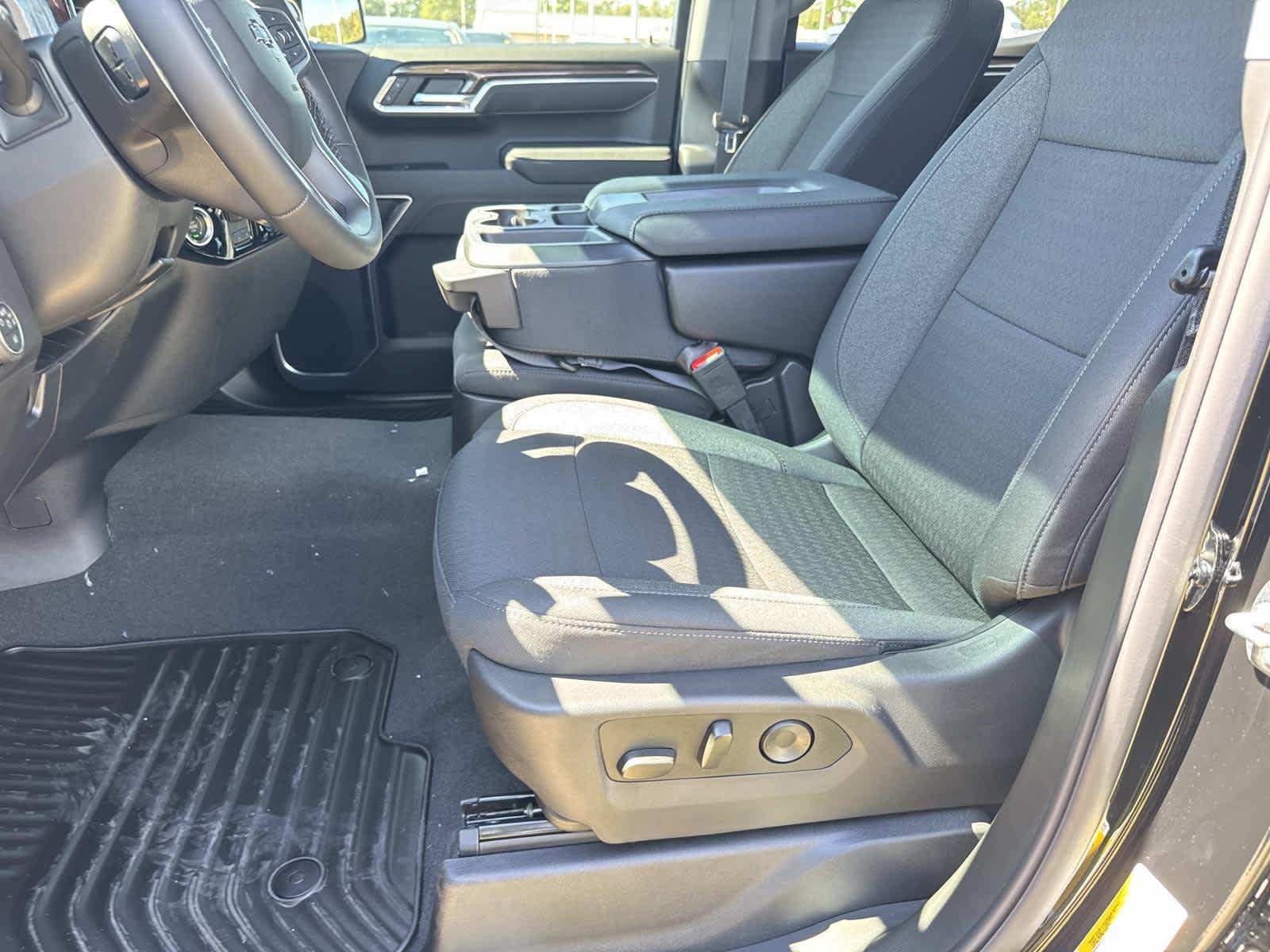 New 2026 Chevrolet Silverado 1500 RST AWD/4WD image 11